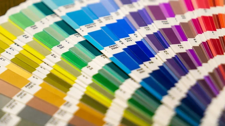 Colour swatches for choosing a WordPress theme design